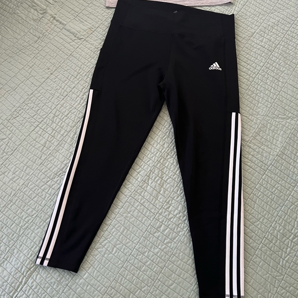 Adidas workout leggings